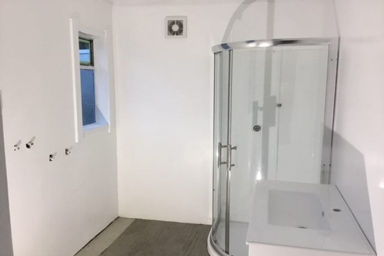 Photo of property in 856 Hokio Beach Road, Hokio Beach, Levin, 5571