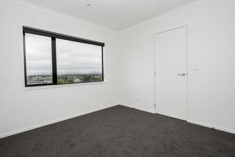 Photo of property in 12/14 Ruakiwi Road, Hamilton Lake, Hamilton, 3204