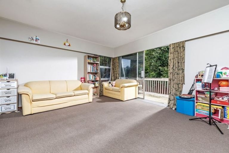 Photo of property in 70 Eban Avenue, Hillcrest, Auckland, 0627