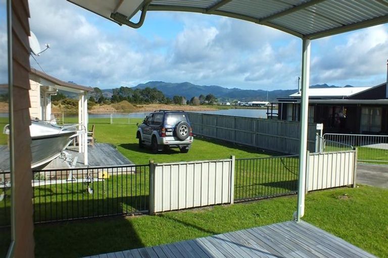 Photo of property in 192 Ngaio Drive, Matarangi, Whitianga, 3592