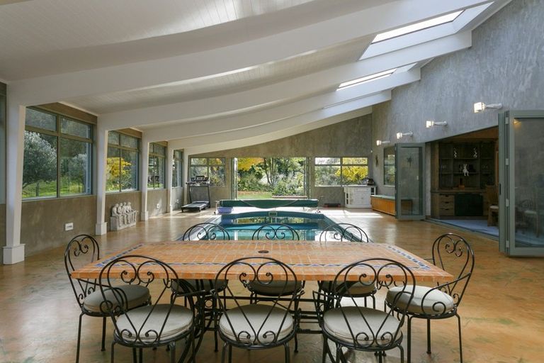 Photo of property in 35 Te Moenga Park, Acacia Bay, Taupo, 3330