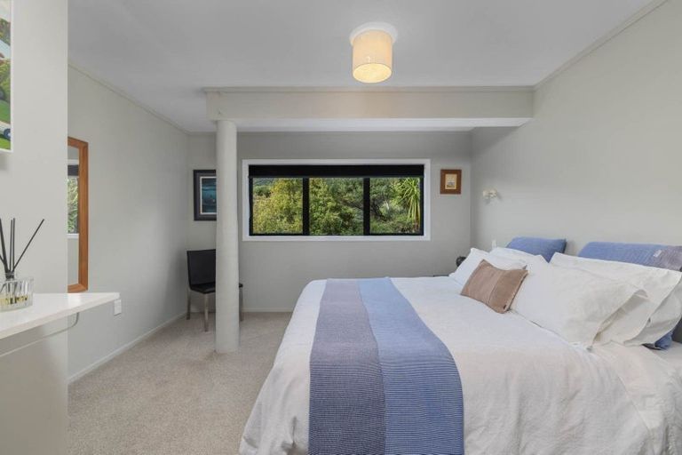 Photo of property in 19 Te Kahikatoa Peninsula Road, Kaeo, 0478