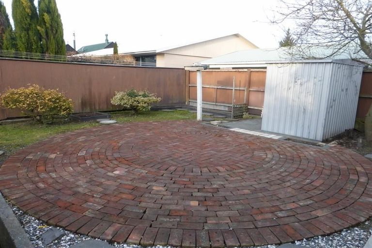 Photo of property in 28 Templetons Road, Hillmorton, Christchurch, 8025