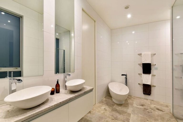 Photo of property in 255 Paremoremo Road, Paremoremo, Auckland, 0632