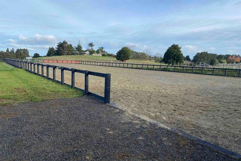 Photo of property in 1218 Great South Road, Runciman, Drury, 2578