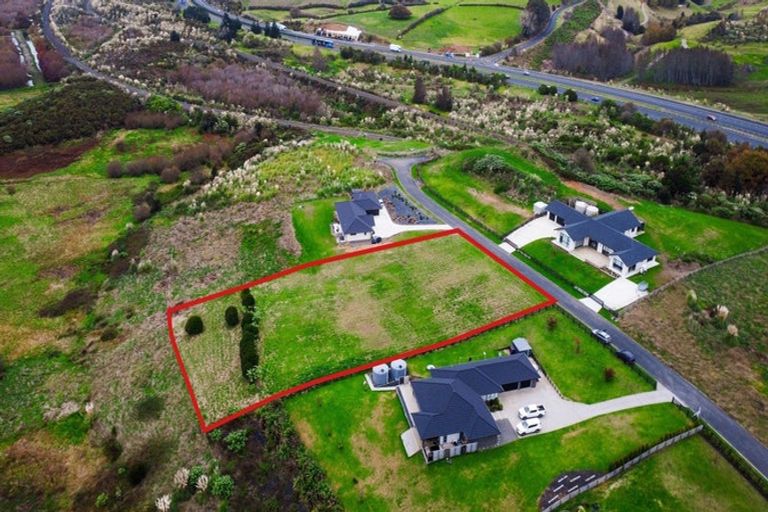 Photo of property in 17 Crickett Lane, Pokeno, 2471