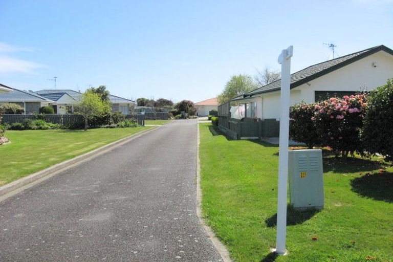 Photo of property in 141 Langdale Avenue, Paraparaumu, 5032