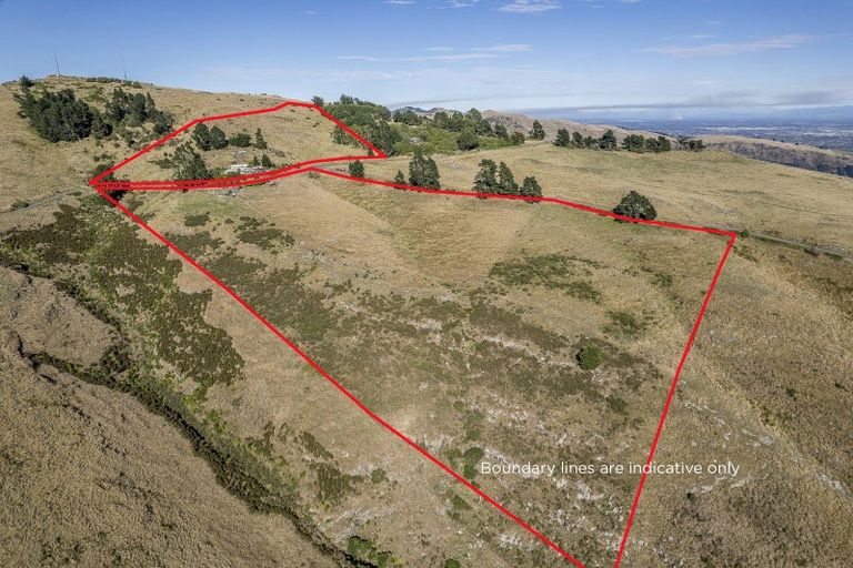 Photo of property in 575 Summit Road, Heathcote Valley, Christchurch, 8081