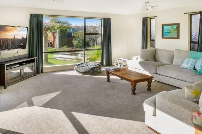 Photo of property in 12a Jacaranda Place, Parklands, Christchurch, 8083