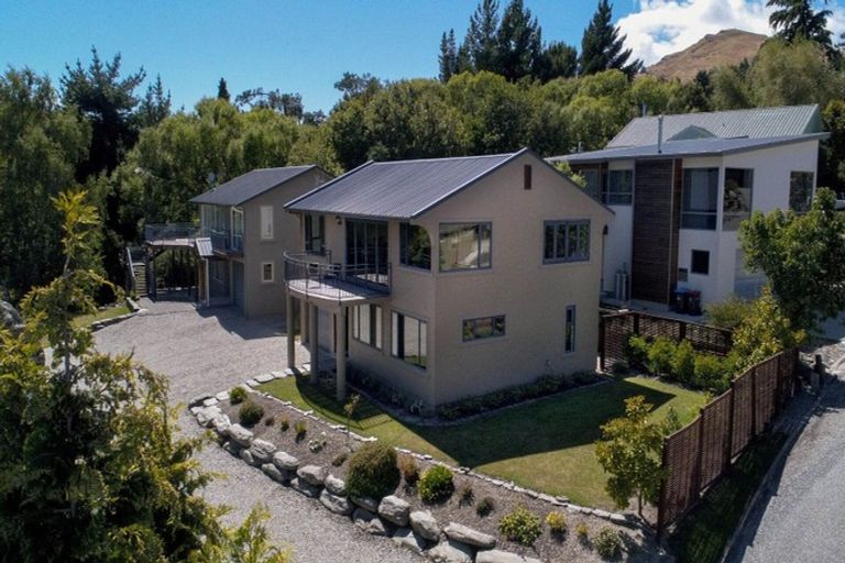Photo of property in 536a Peninsula Road, Kelvin Heights, Queenstown, 9300