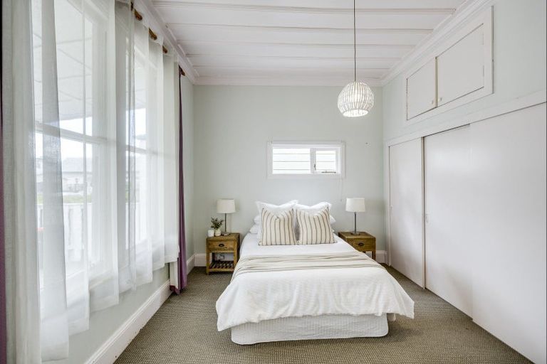 Photo of property in 6 Hall Street, Napier South, Napier, 4110