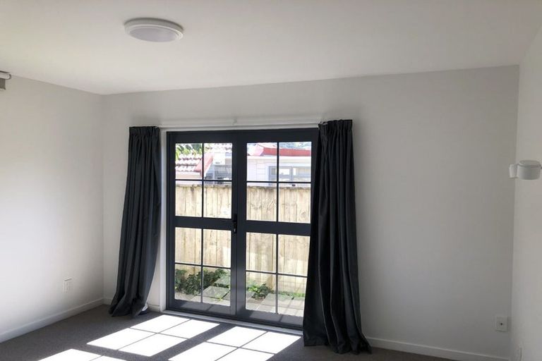 Photo of property in 7a Hindmarsh Street, Johnsonville, Wellington, 6037