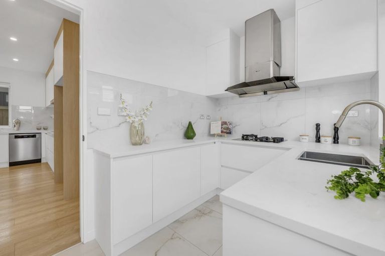 Photo of property in 76 Castlebane Drive, Flat Bush, Auckland, 2019