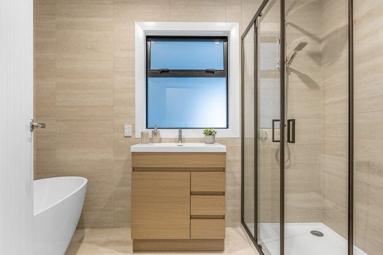 Photo of property in 8 Happy Home Road, Westmorland, Christchurch, 8025