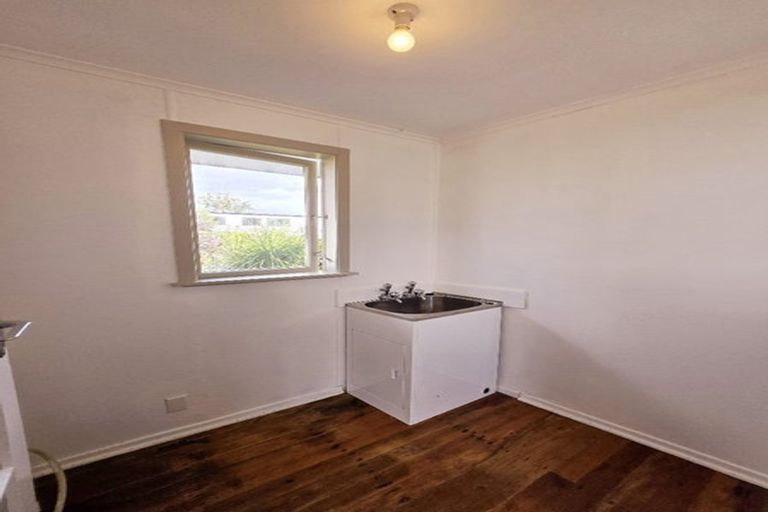 Photo of property in 4 Ruby Street, Manurewa, Auckland, 2102