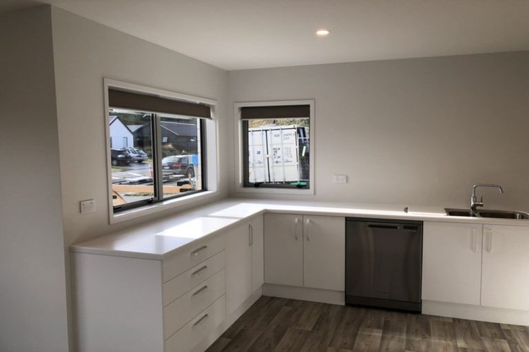 Photo of property in 17 Regent Street, Lower Shotover, Queenstown, 9304