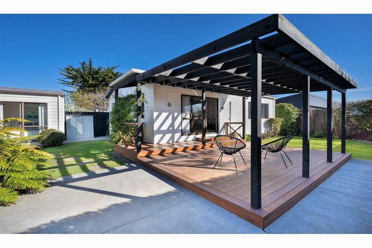 Photo of property in 194a Keyes Road, New Brighton, Christchurch, 8083