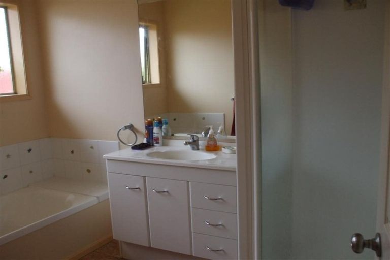 Photo of property in 83 Arabian Drive, Papamoa Beach, Papamoa, 3118