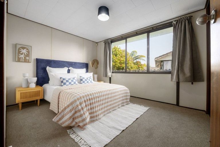 Photo of property in 38 Garland Drive, St Andrews, Hamilton, 3200