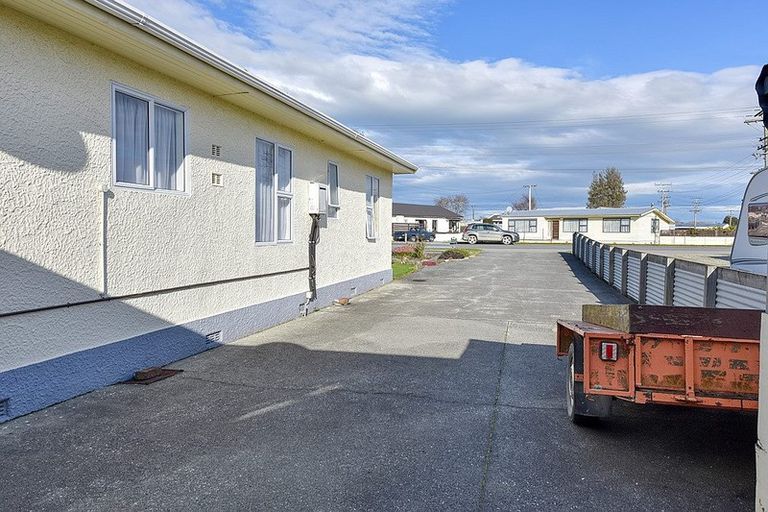 Photo of property in 17 Charlton Road, Gore, 9710