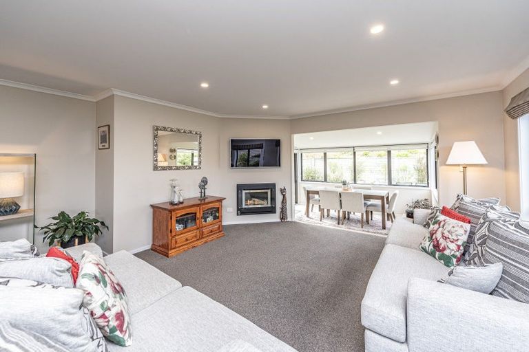 Photo of property in Caversham Park, 2/19 Caversham Road, Westmere, Whanganui, 4501