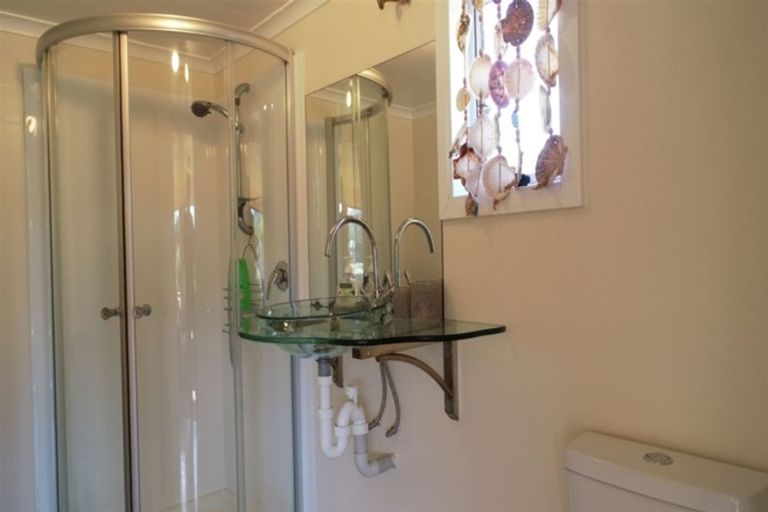 Photo of property in 3 Clipper Place, Whitianga, 3510