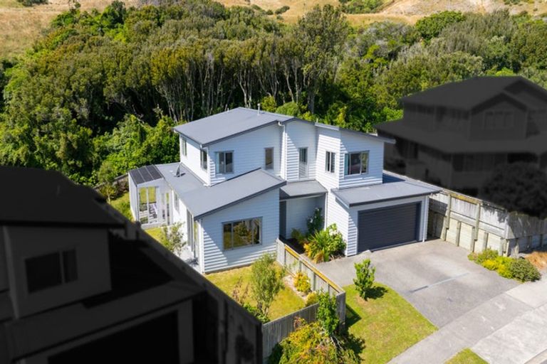 Photo of property in 5 Crompton Avenue, Churton Park, Wellington, 6037