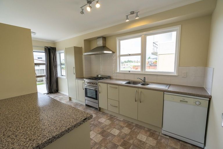 Photo of property in 8 Kulim Avenue, Otumoetai, Tauranga, 3110