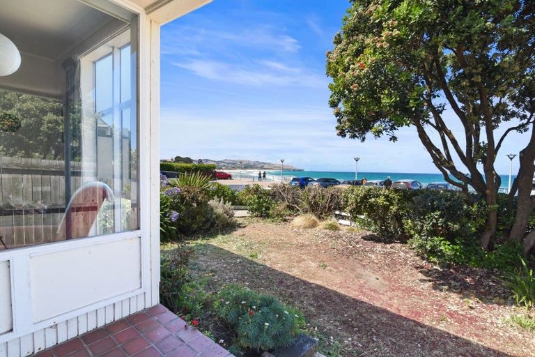 Photo of property in 4 Cliffs Road, Saint Clair, Dunedin, 9012