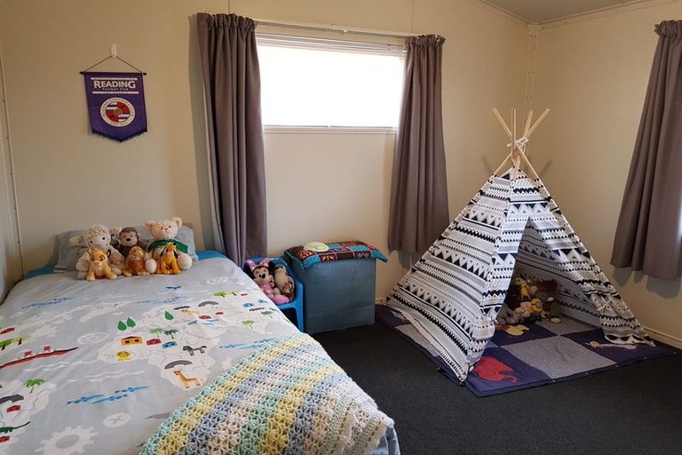 Photo of property in 47 Lawson Burrows Crescent, Te Anau, 9600