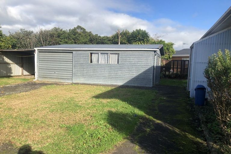 Photo of property in 14 Tatariki Street, Rosehill, Papakura, 2113