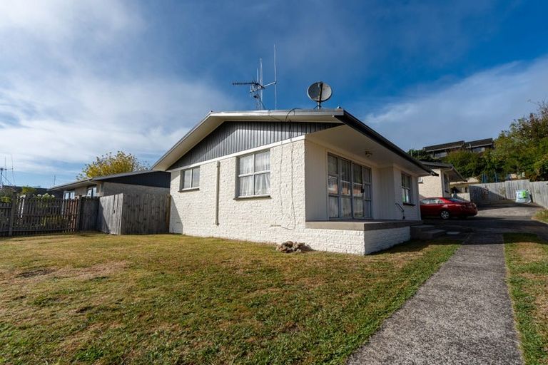 Photo of property in 73 Bremworth Avenue, Dinsdale, Hamilton, 3204