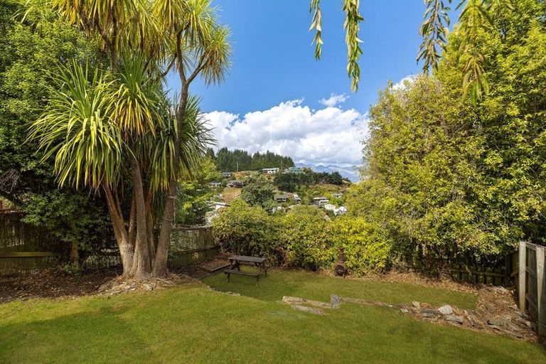 Photo of property in 30b Dart Place, Fernhill, Queenstown, 9300