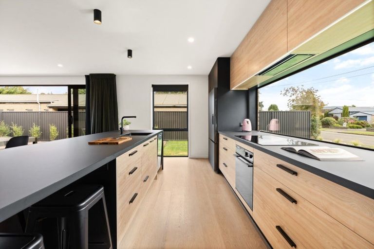 Photo of property in 112 Bush Road, Mosgiel, 9024