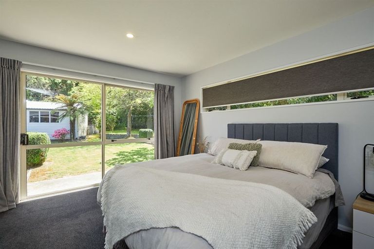 Photo of property in 42 Kotare Place, South Bay, Kaikoura, 7300