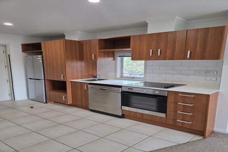 Photo of property in The Grand Apartments, 2a/4 Kell Drive, Albany, Auckland, 0632