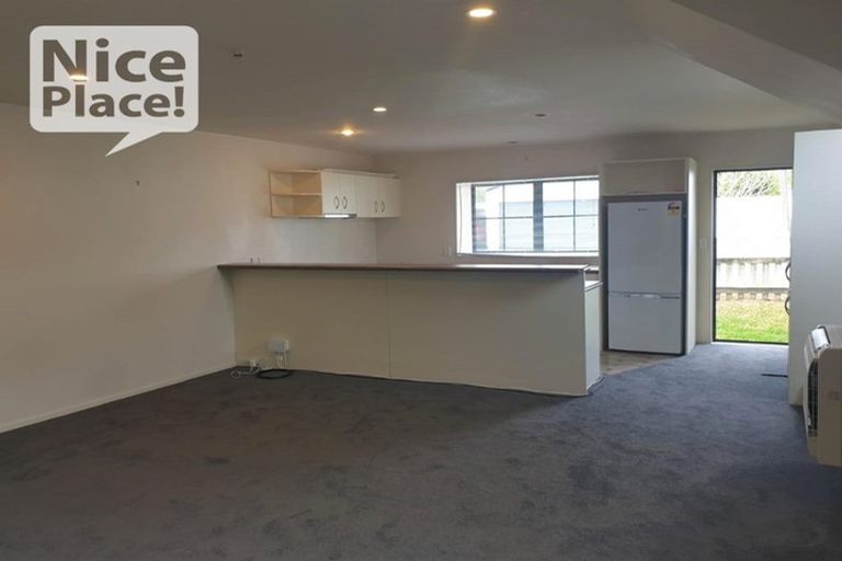 Photo of property in 32 Firth Terrace, Karori, Wellington, 6012