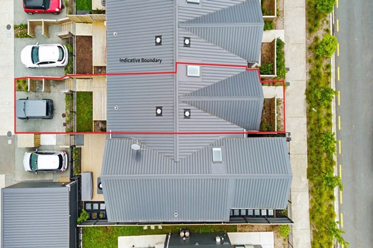 Photo of property in 90 Tarapuka Road, Westgate, Auckland, 0814