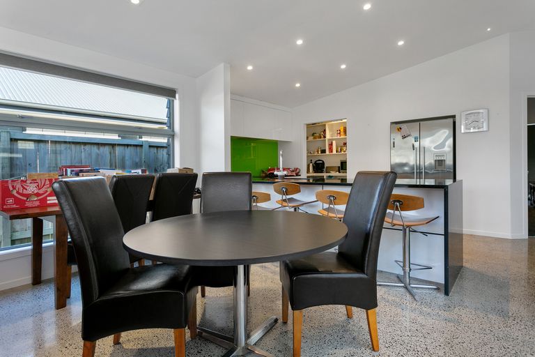 Photo of property in 30 Tulip Drive, Cambridge, 3434