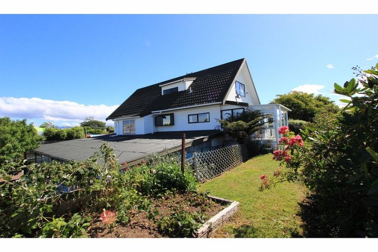 Photo of property in 1 Henry Street, Blenheim, 7201