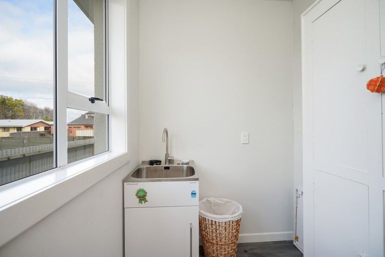 Photo of property in 37 Arthur Street, Winton, 9720