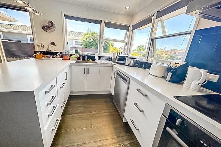 Photo of property in 26 Fairview Avenue, Feilding, 4702