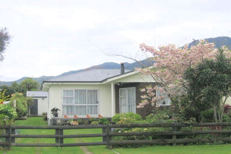 Photo of property in 6 Clarke Avenue, Te Aroha, 3320