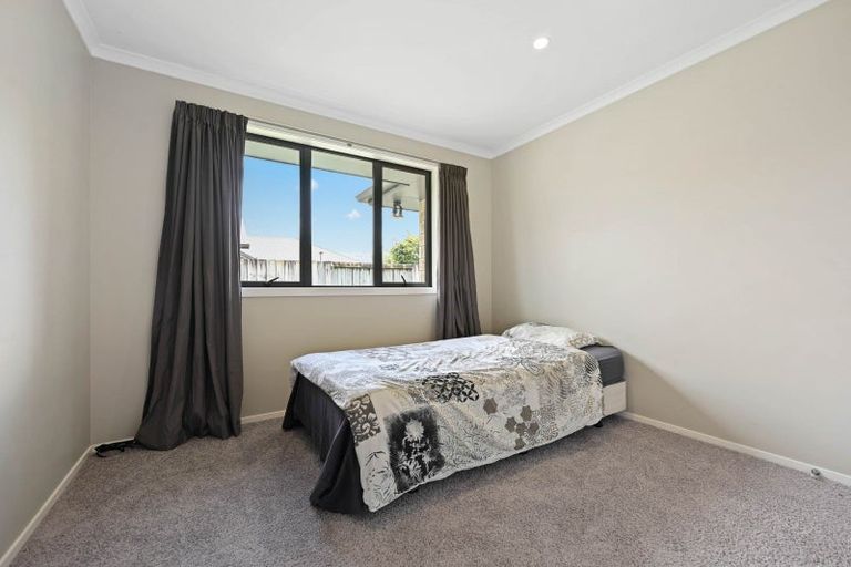 Photo of property in 28 Chesham Street, Rototuna North, Hamilton, 3210