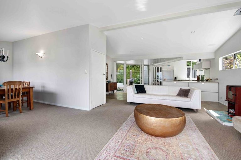 Photo of property in 71 Mckenzie Avenue, Arkles Bay, Whangaparaoa, 0932