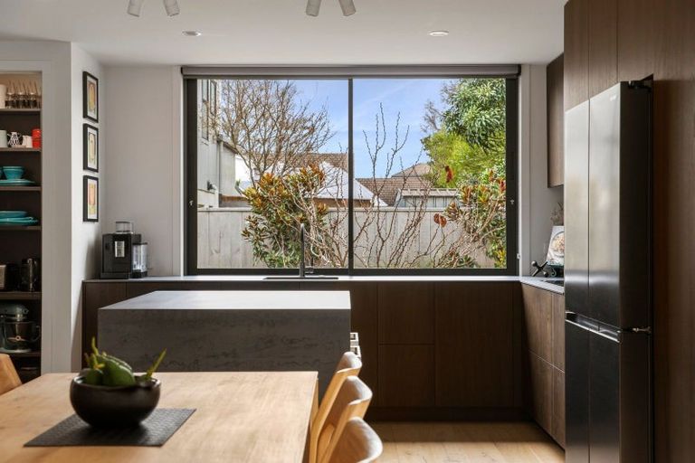 Photo of property in 109c Taylor Street, Cambridge, 3434