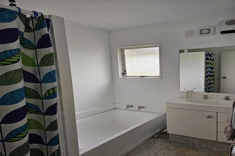 Photo of property in 2 Caulfield Green, Nawton, Hamilton, 3200