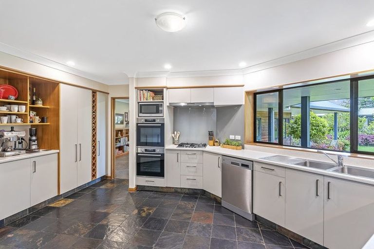 Photo of property in 12 Millvale Street, Waikanae, 5036