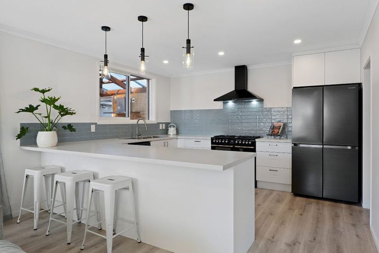 Photo of property in 16 Greenpark Street, Hoon Hay, Christchurch, 8025