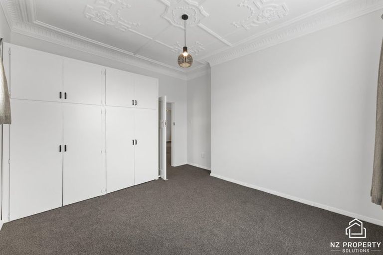 Photo of property in 53 Cranley Street, Saint Kilda, Dunedin, 9012